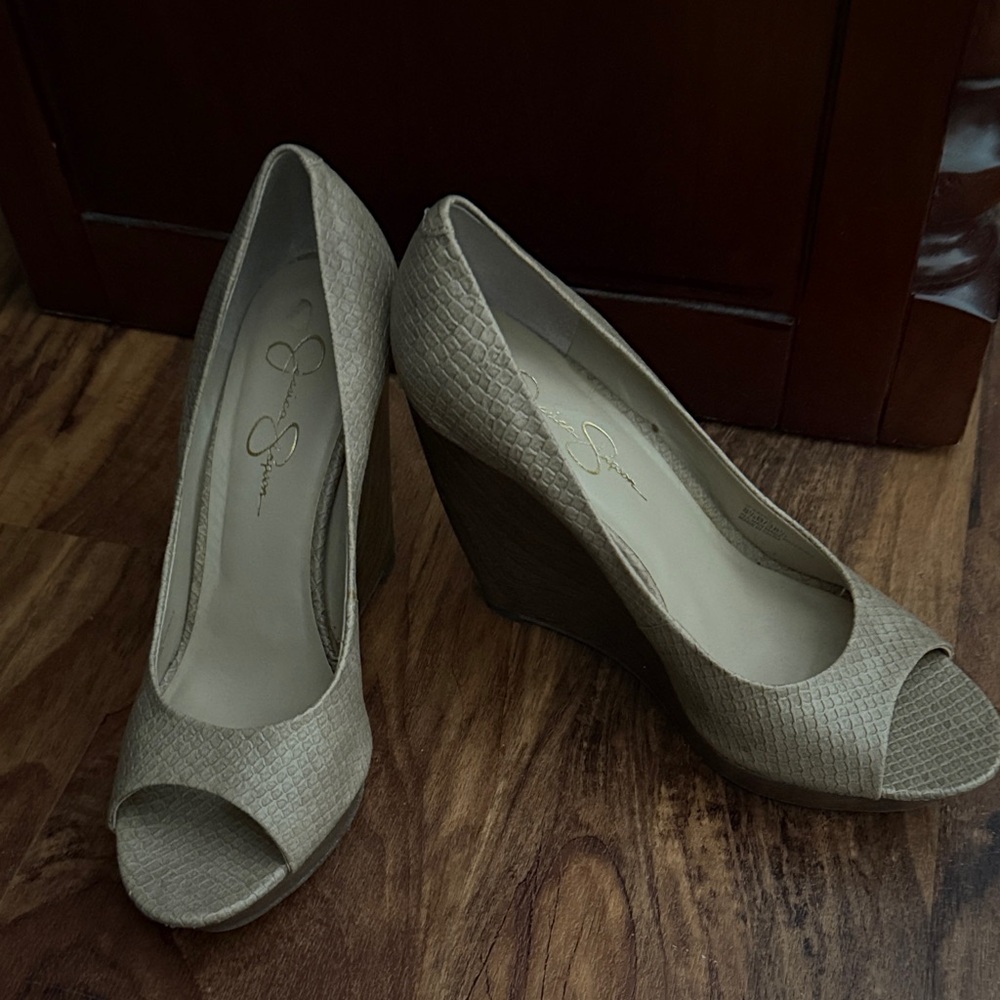 Jessica Simpson Textured Tan Peep-Toe Wedges